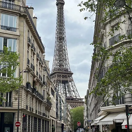 Apartment Eiffel House