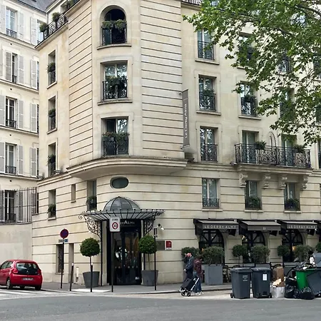 Eiffel House *